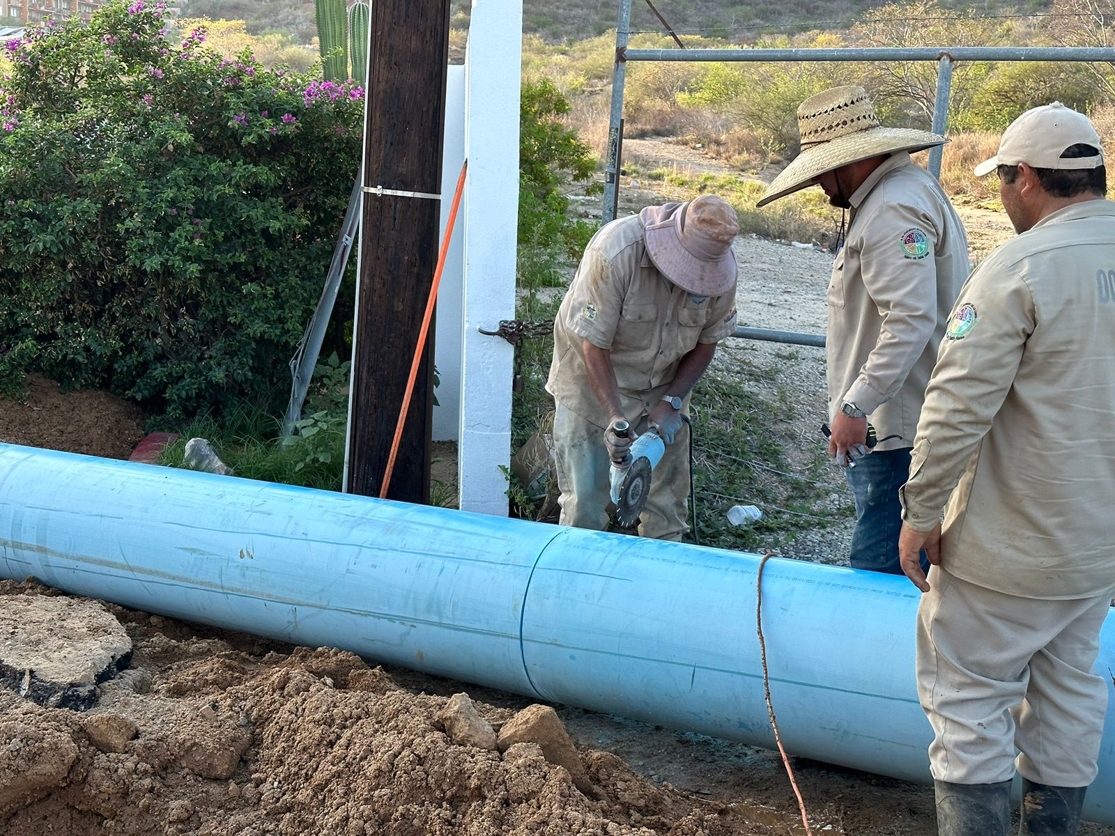 Para Restablecer El Servicio De Agua Potable En El Municipio El Equipo